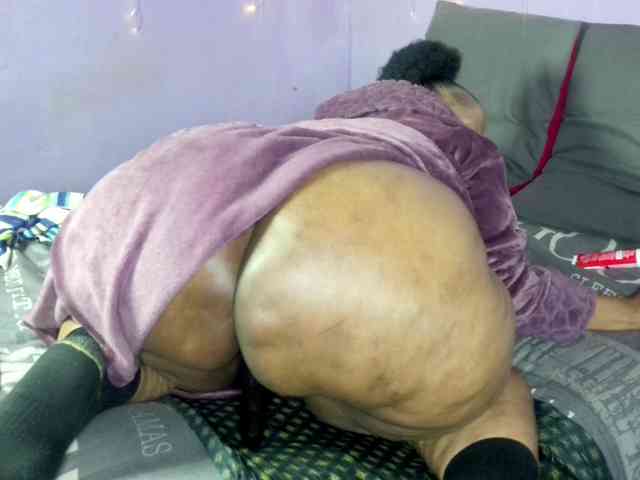 Big-Ass-Wilma webcam