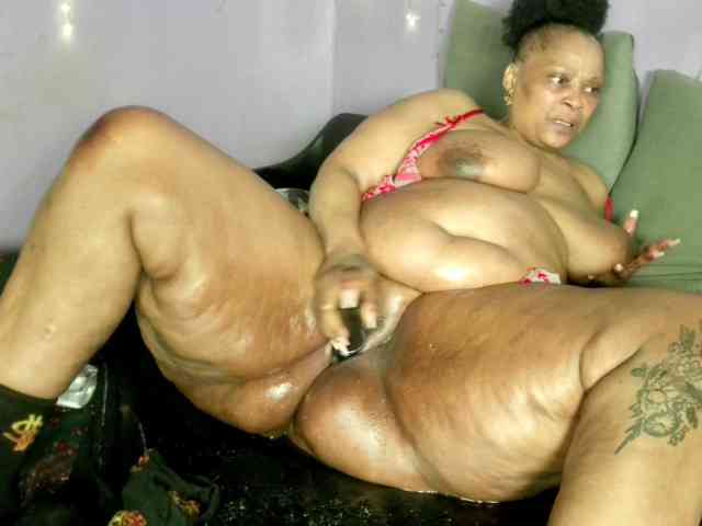 live adult webcam Big-Ass-Wilma