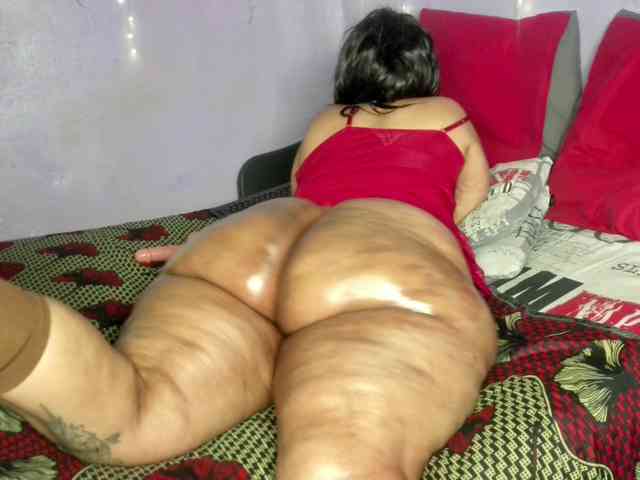 Big-Ass-Wilma webcam