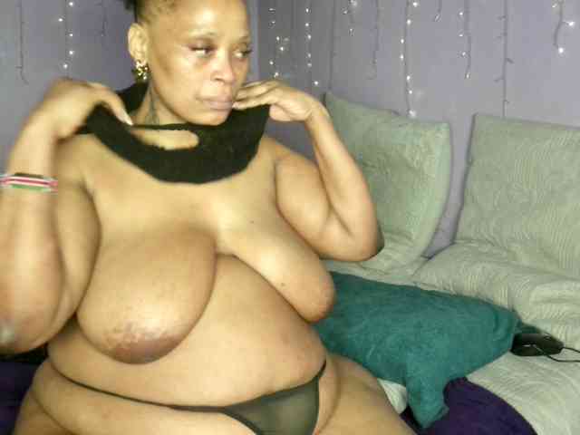 Big-Ass-Wilma webcam