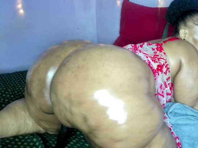 Big-Ass-Wilma webcam