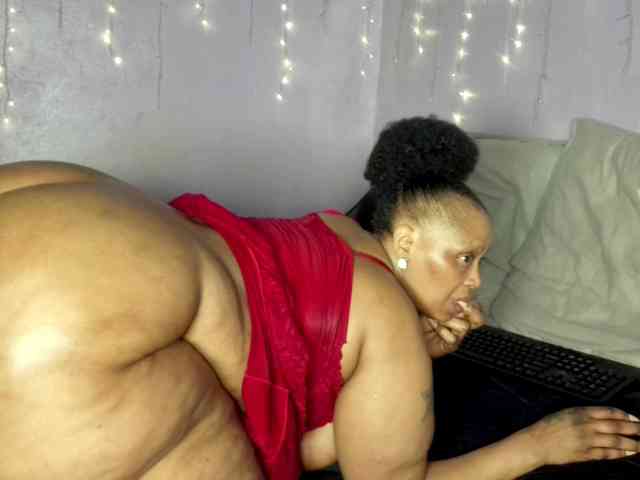 Big-Ass-Wilma webcam
