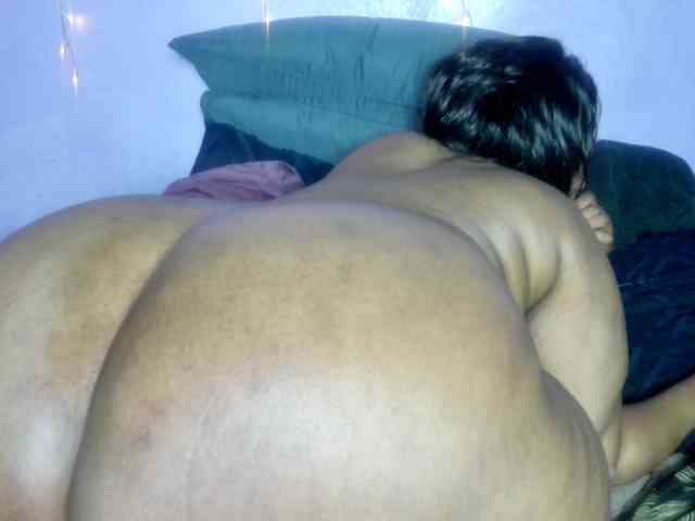 Big-Ass-Wilma webcam