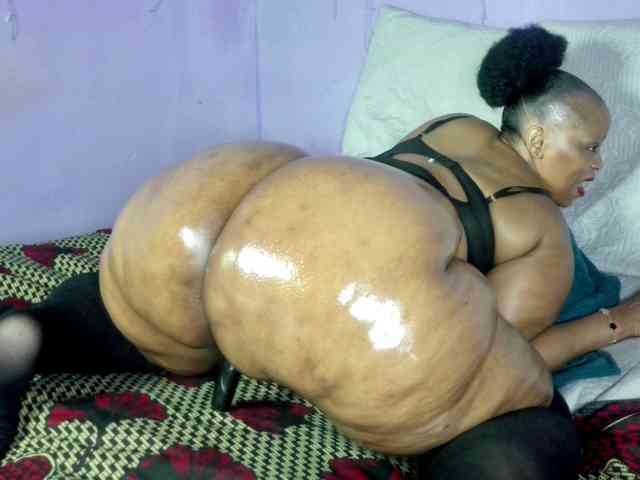 Big-Ass-Wilma webcam