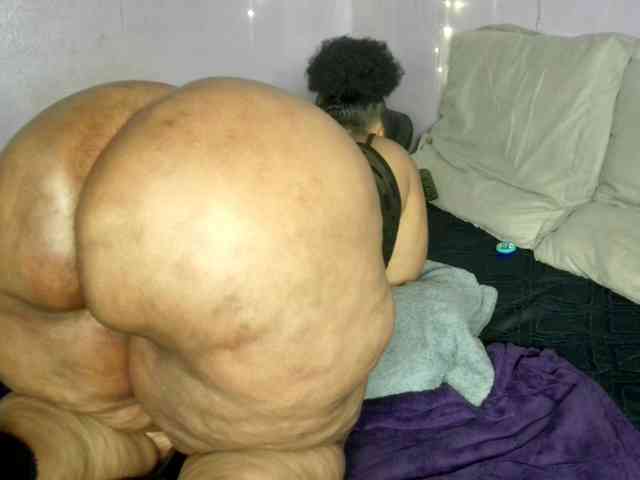 Model: Big-Ass-Wilma