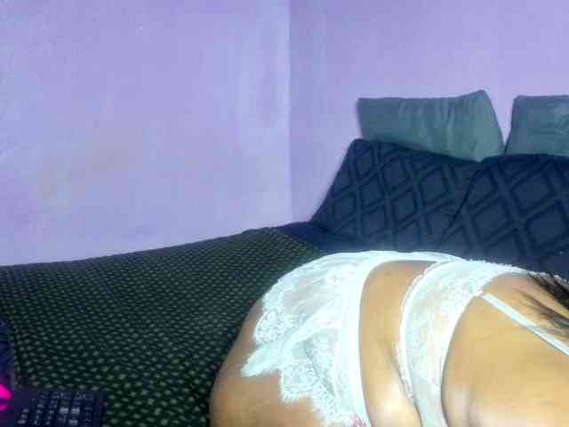 Big-Ass-Wilma webcam