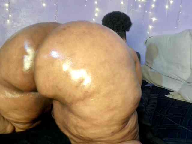 Big-Ass-Wilma webcam