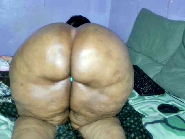 Big-Ass-Wilma webcam