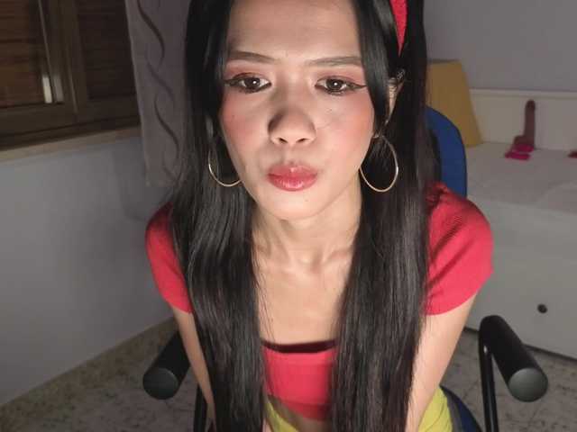 Miyah live cam on BongaCams
