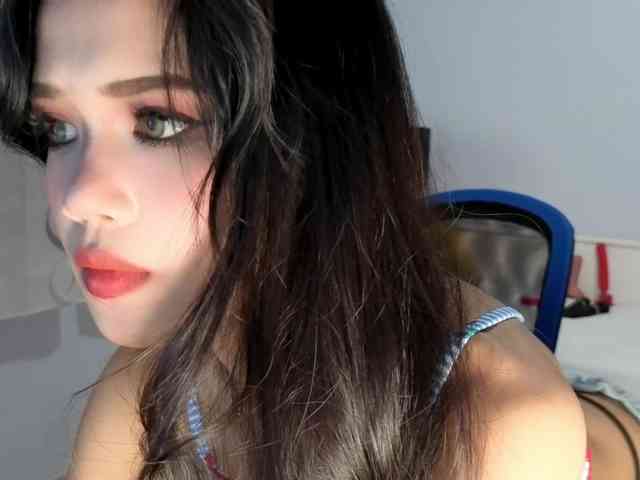 PixieMika webcam
