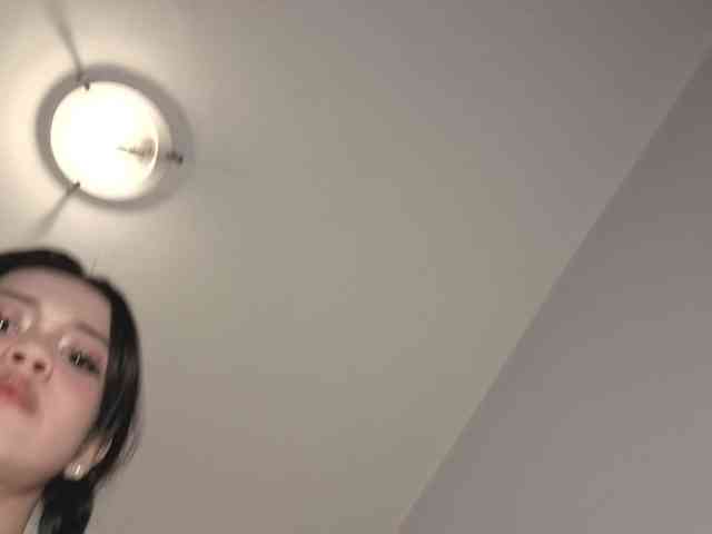 PixieMika webcam