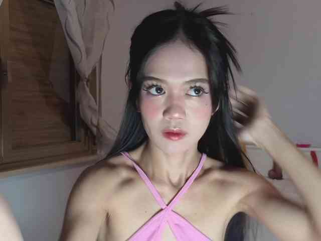 PixieMika webcam