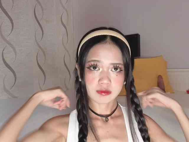 PixieMika webcam