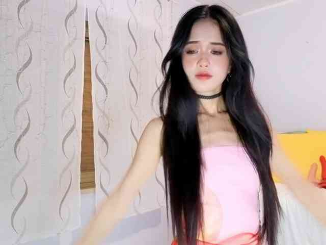 PixieMika webcam