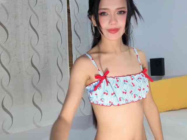 PixieMika webcam