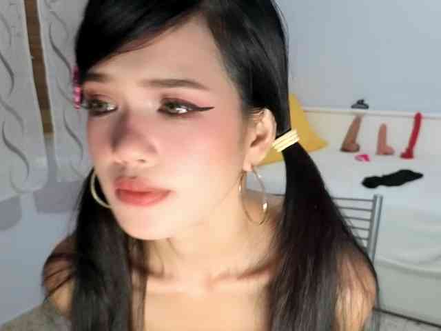 PixieMika webcam