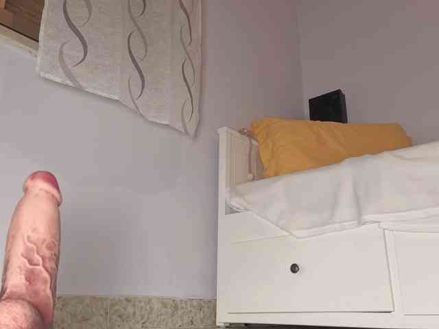 PixieMika webcam