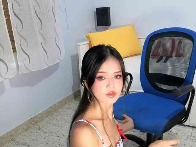 PixieMika webcam