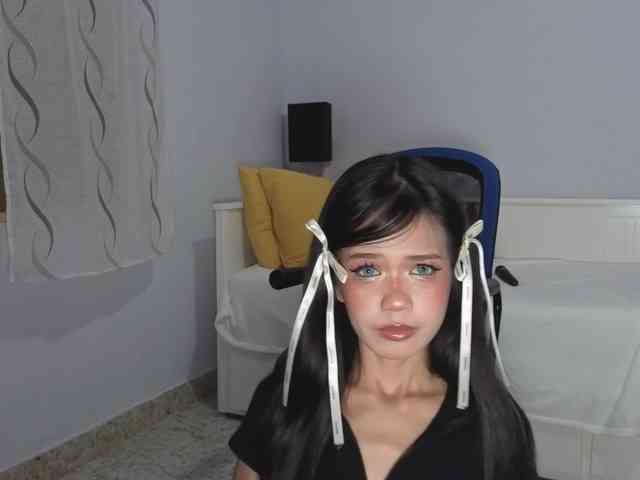 PixieMika webcam
