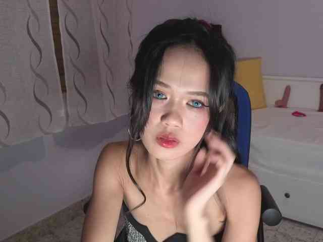 PixieMika webcam