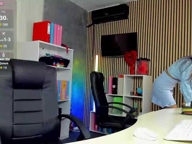 DaryaStars live cam on BongaCams