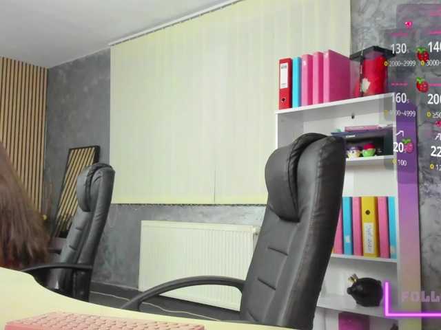 DaryaStars live cam on BongaCams
