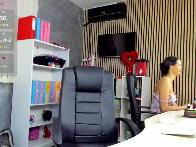 DaryaStars live cam on BongaCams