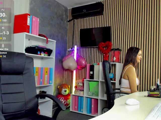DaryaStars live cam on BongaCams