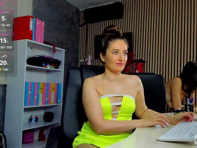 DaryaStars live cam on BongaCams