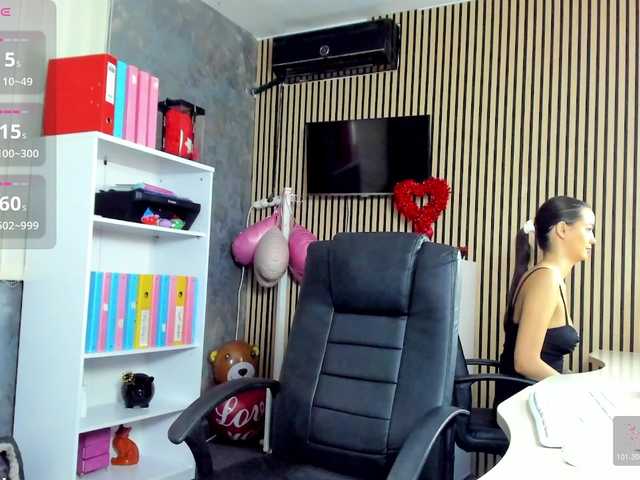 DaryaStars live cam on BongaCams