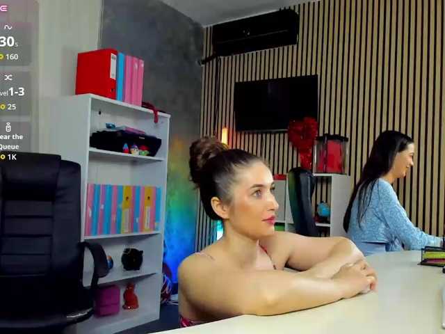 DaryaStars live cam on BongaCams