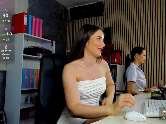 DaryaStars live cam on BongaCams