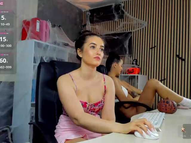 DaryaStars live cam on BongaCams