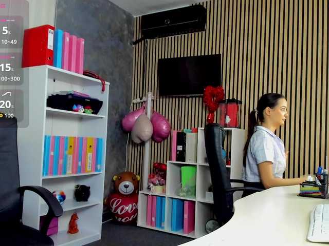 DaryaStars live cam on BongaCams