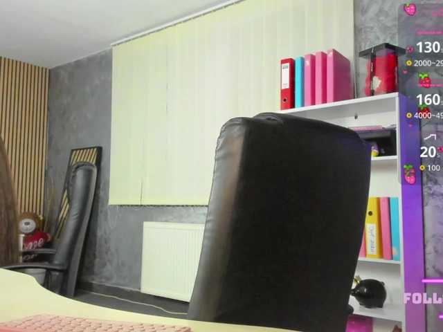DaryaStars live cam on BongaCams
