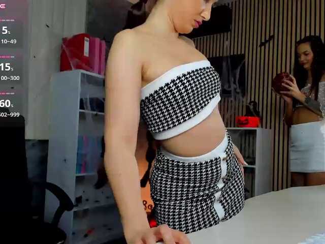 DaryaStars live cam on BongaCams