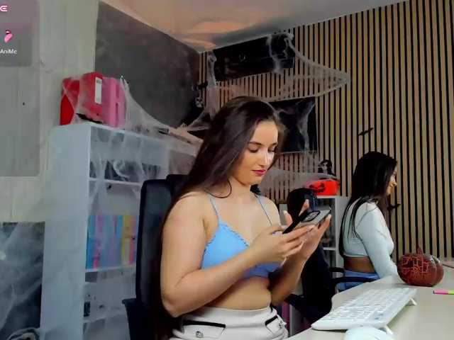 DaryaStars live cam on BongaCams
