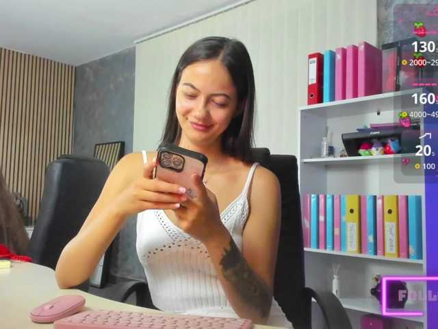 DaryaStars live cam on BongaCams