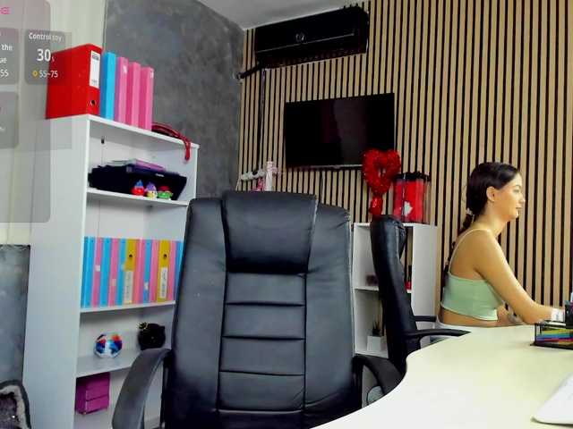 DaryaStars live cam on BongaCams