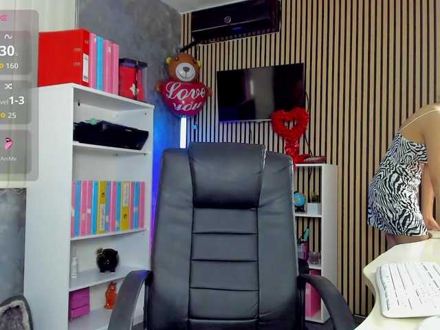 DaryaStars live cam on BongaCams