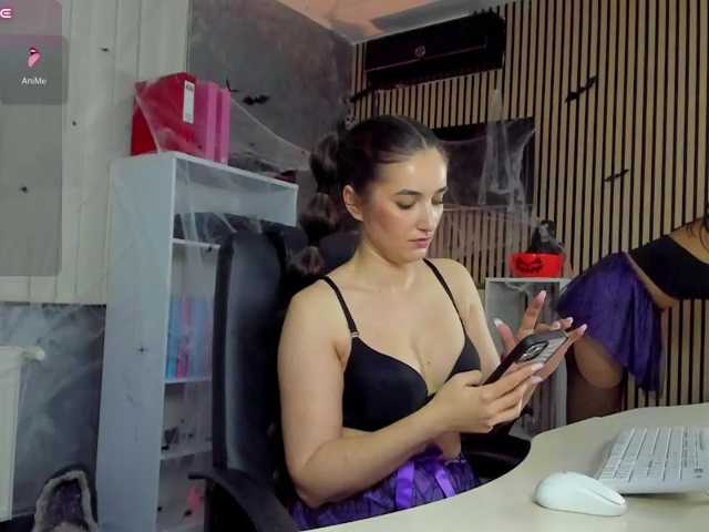 DaryaStars live cam preview
