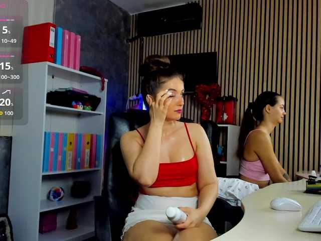 DaryaStars live cam on BongaCams