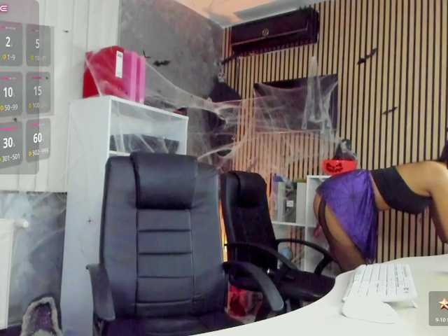 DaryaStars live cam on BongaCams