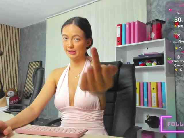 DaryaStars webcam