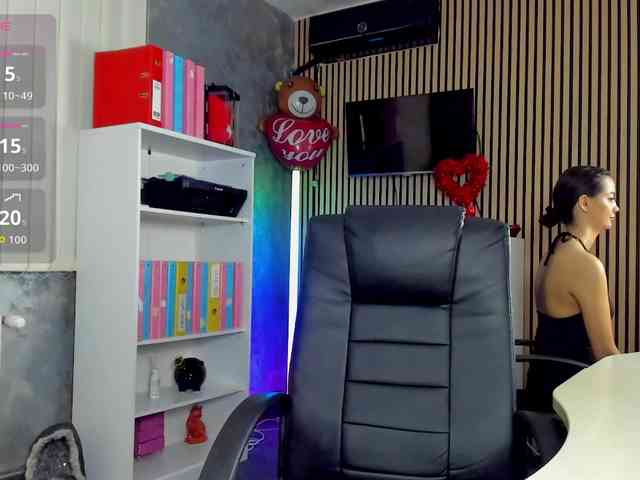 DaryaStars webcam
