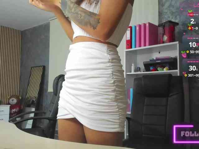 DaryaStars webcam