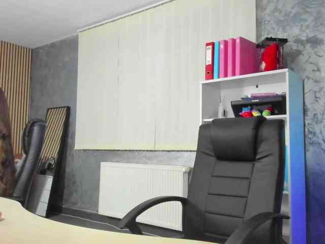 DaryaStars webcam