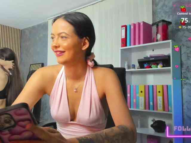 DaryaStars webcam