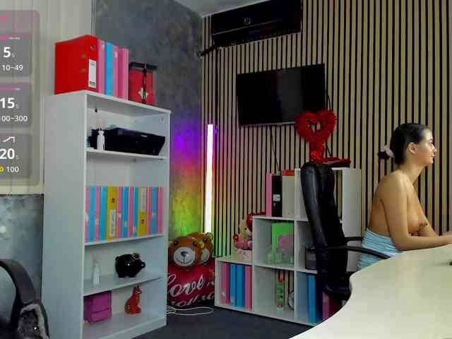 DaryaStars webcam
