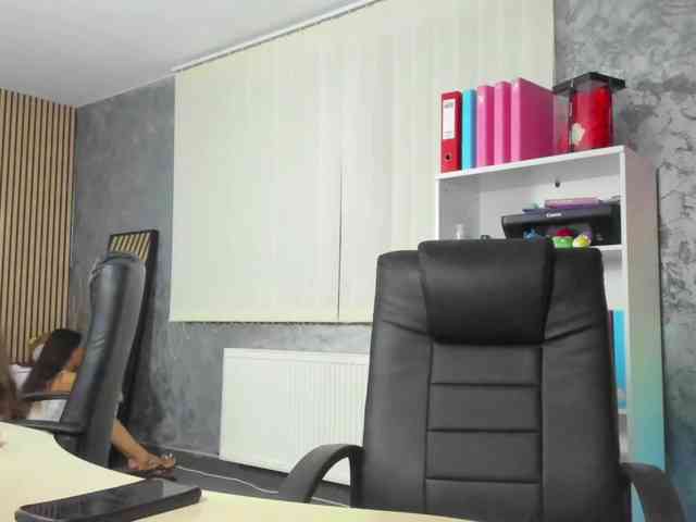 DaryaStars webcam